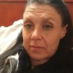 Meet your Posher, Cortney